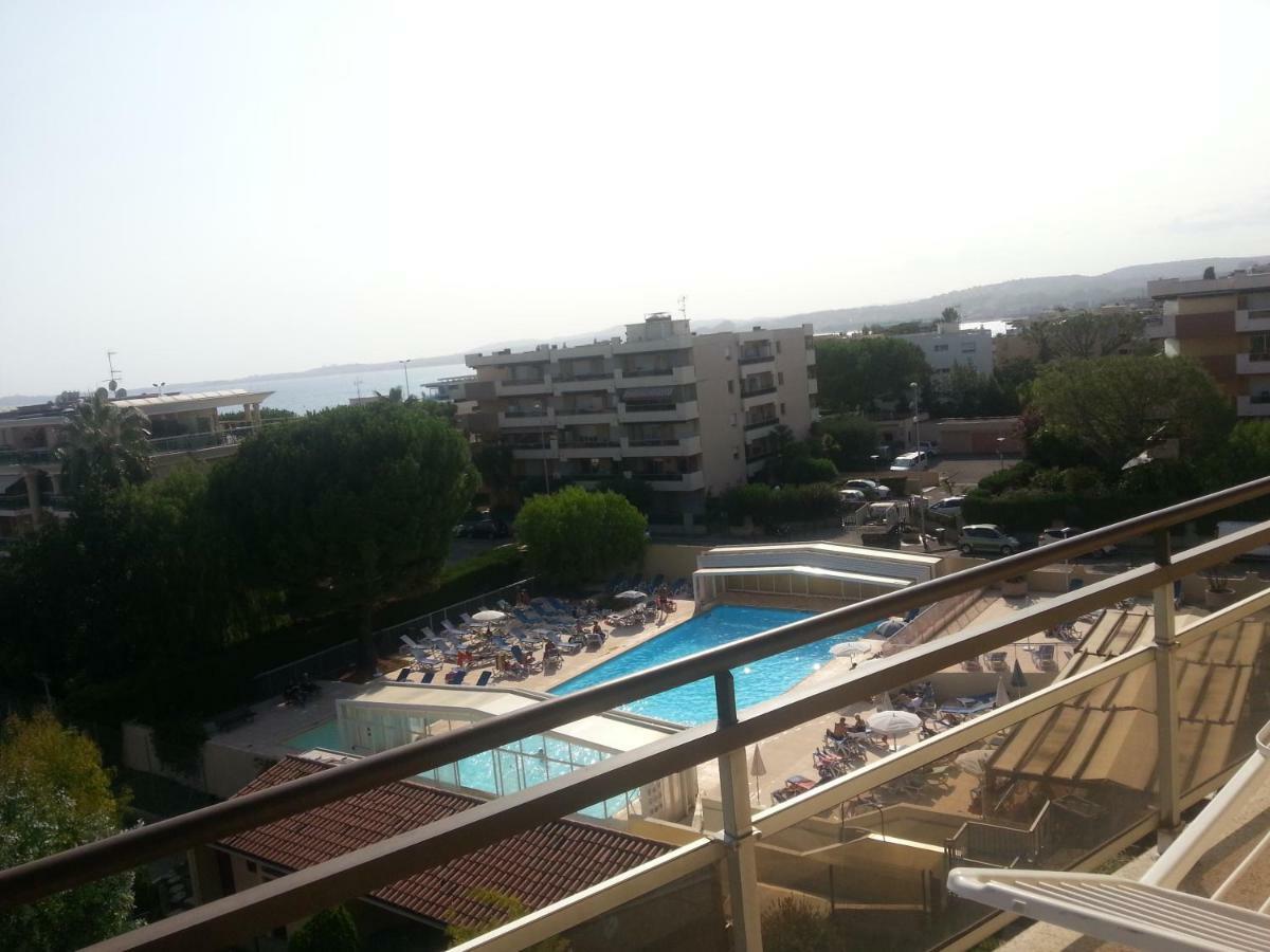 Apartment Heliotel Marine 4* Bord De Mer Saint-Laurent-du-Var Exterior foto